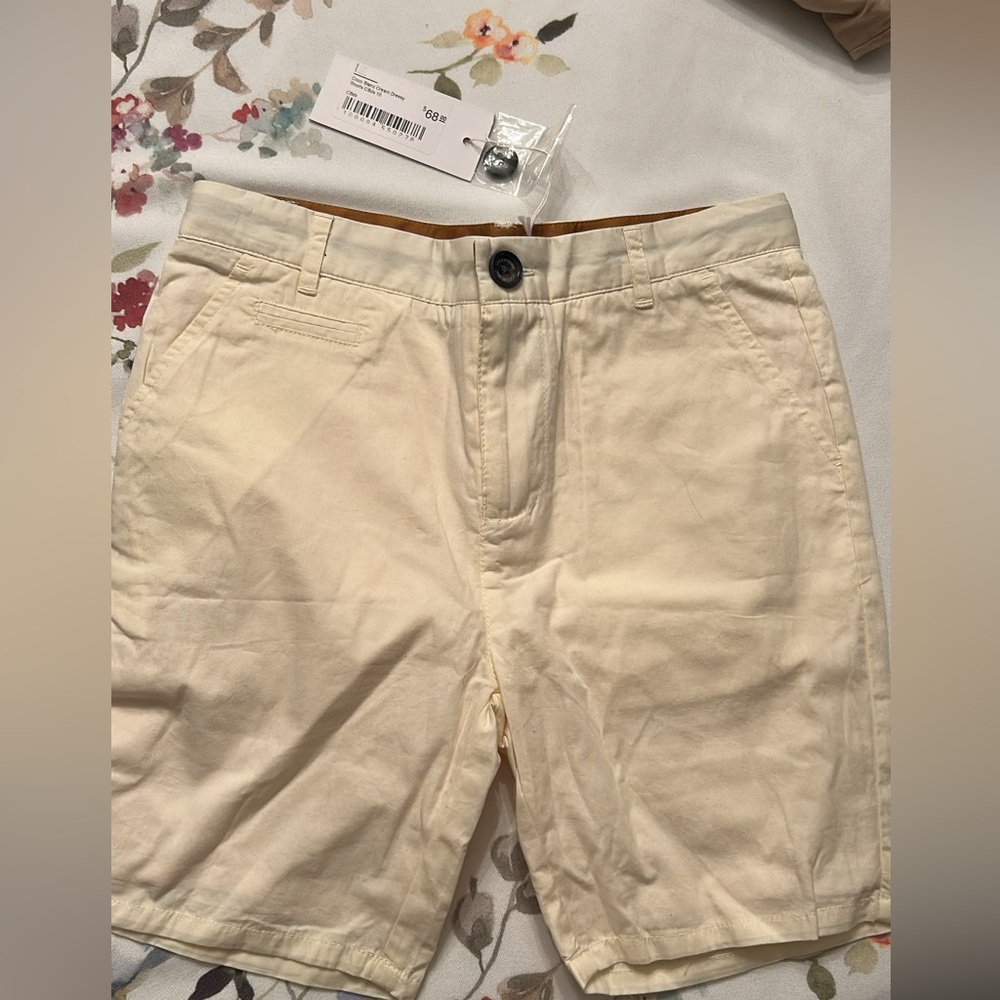 Coco Blanc NWT boys size 10 cream shorts